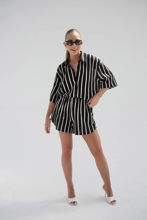 positano black stripes.jpeg