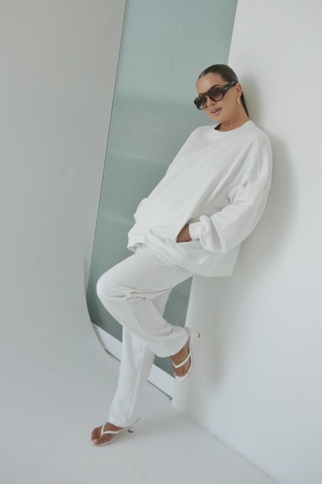 samba off white.jpeg