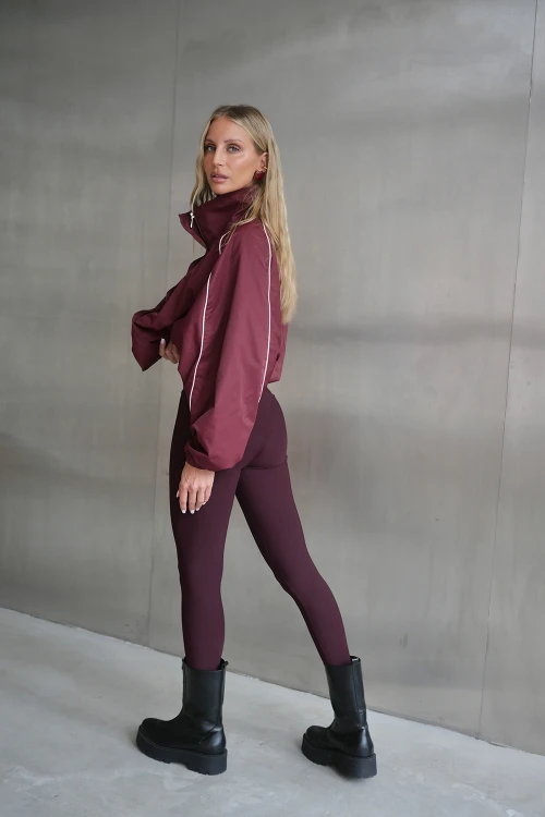 Kurtka-Reyna-bordo-5.jpg