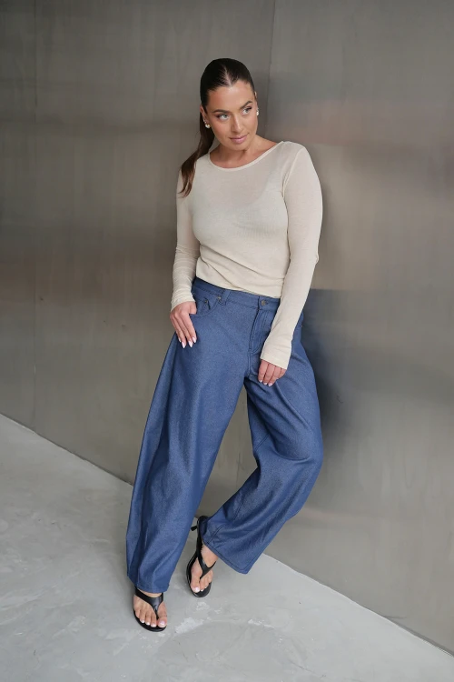 Longsleeve-Basti-beige-2.jpg