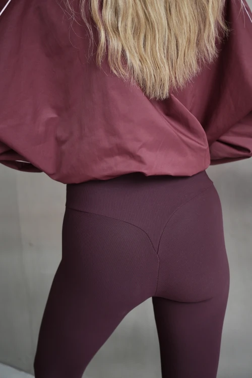 lifestyle bordo.jpeg