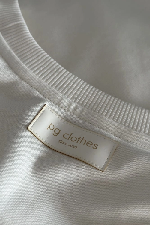 karla off white.jpeg
