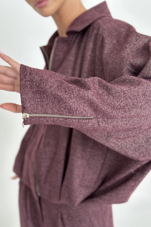 selena burgundy.jpeg