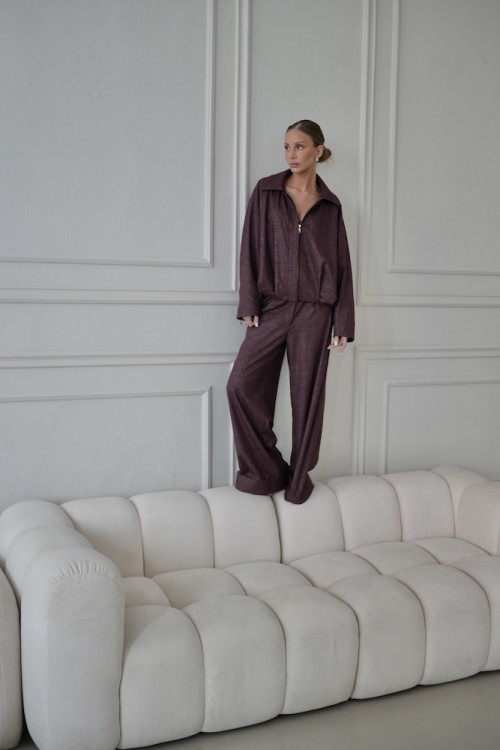 selena burgundy.jpeg