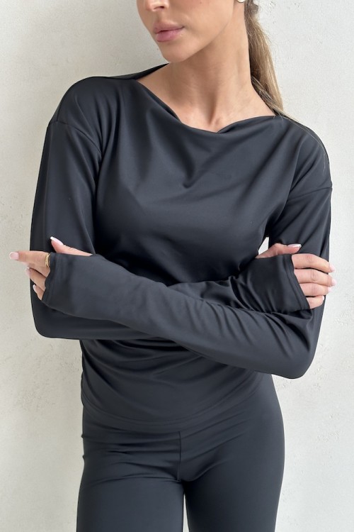 pilar black long.jpeg