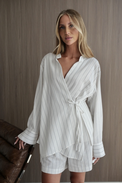 ritz off white.jpeg