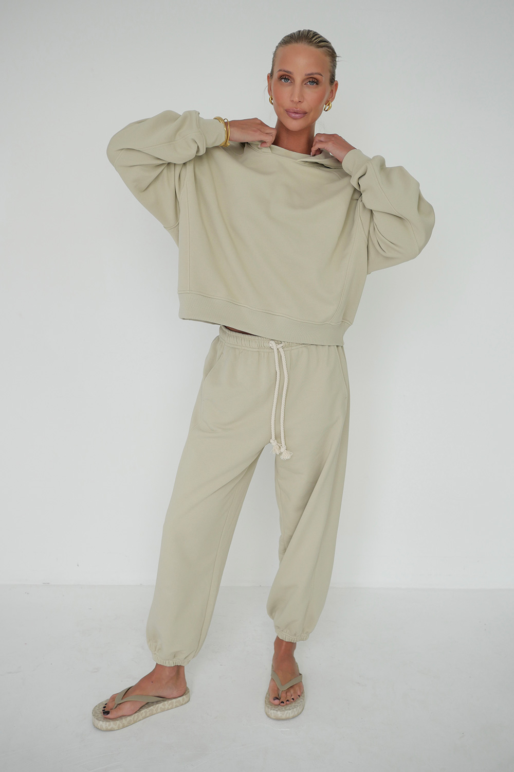 quiet luxury colors olive sporty chic women