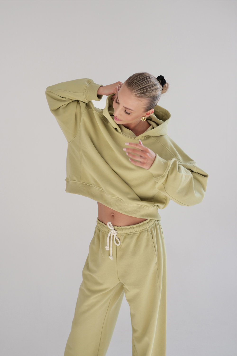 Dres Lexi lemon balm