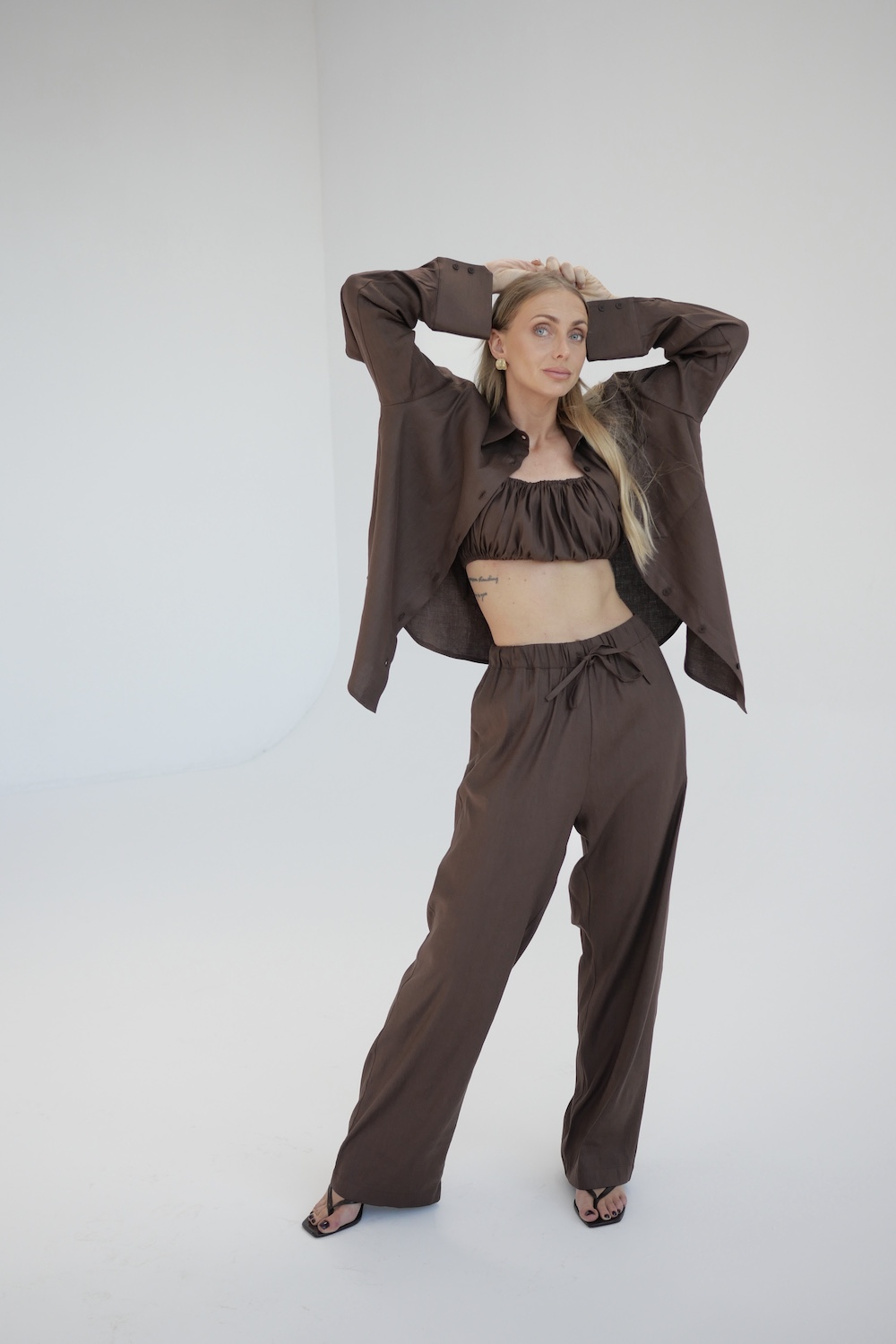 Set Moani Brown
