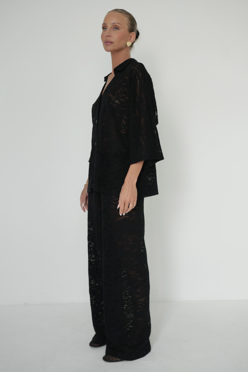 quiet luxury summer azure black premium women
